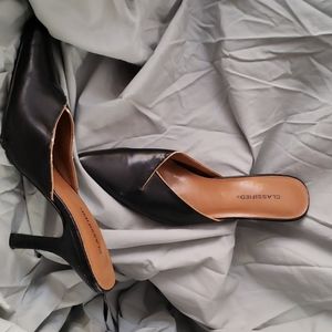 Beautiful black with taupe trim slip ons
